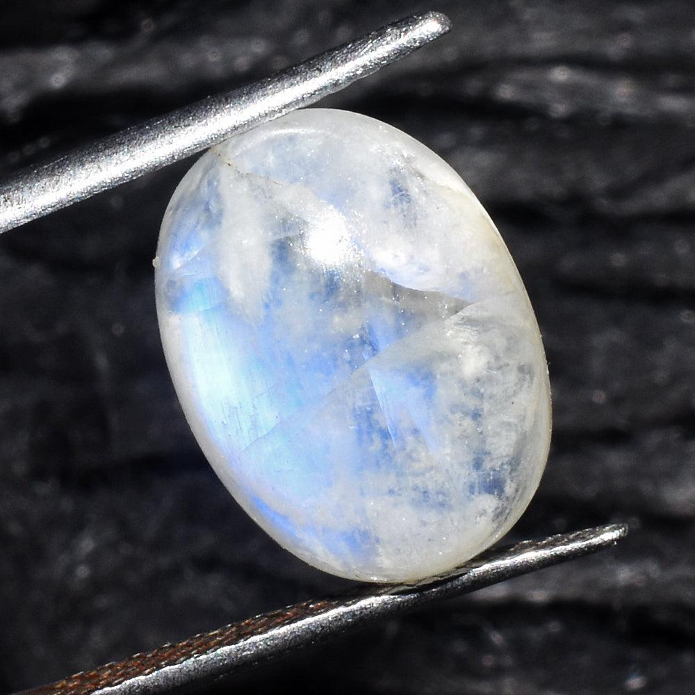 Amazing 10 Carats Genuine Blue Flash Moonstone Gemstone (1 of 2)