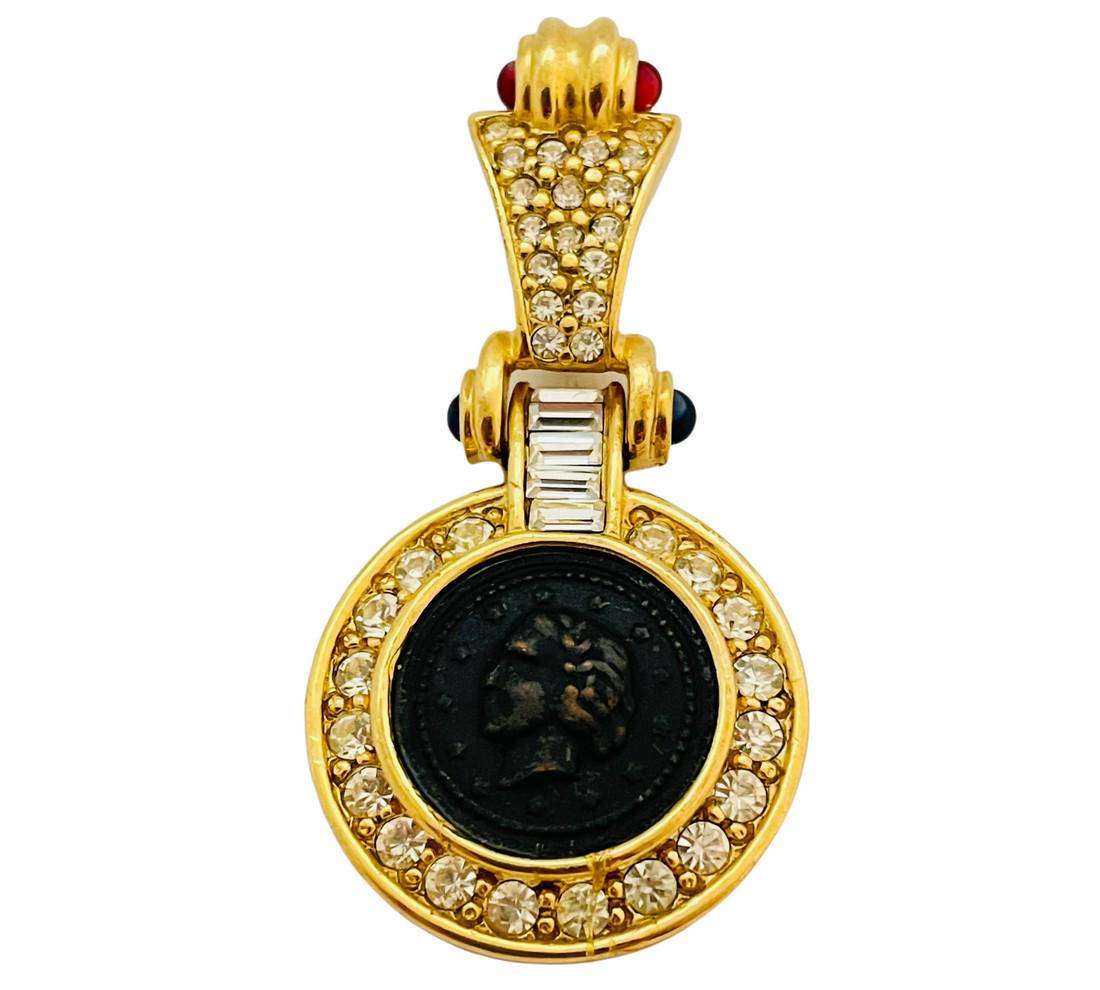 Vintage Etruscan gold jewel glass coin crystal designer runway brooch (1 of 4)