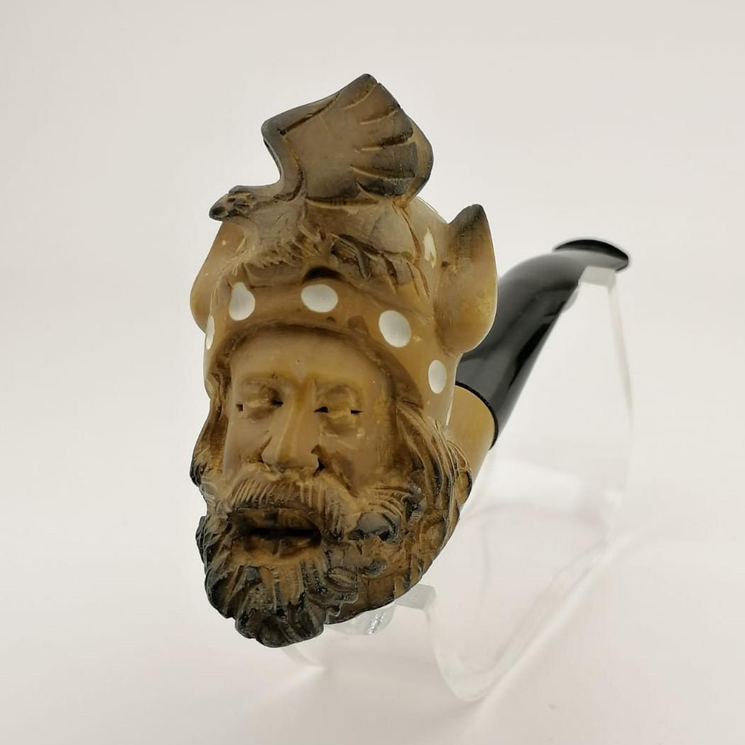 Viking,Meerschaum Pipe: Title: Viking,Meerschaum Pipe Materials: Meerschaum Dimension: 5.7 inch(14.5cm) Additional Information: Viking,Hand carved Meerschaum Pipe. Made in Turkey,Eskisehir by Meerschaum Carve Master.Best Qua