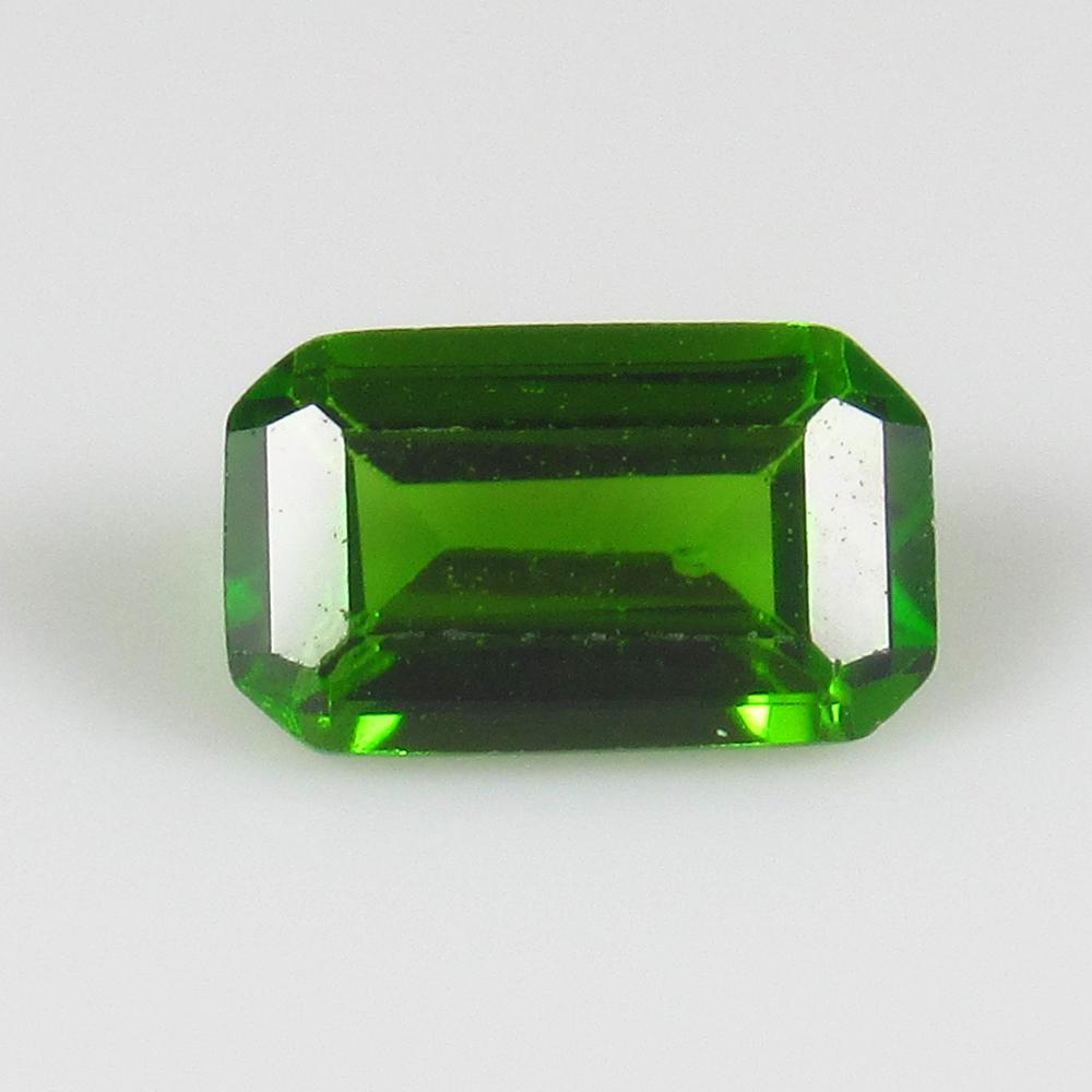 Natural Chrome Diopside - 0.25 Ct (1 of 2)