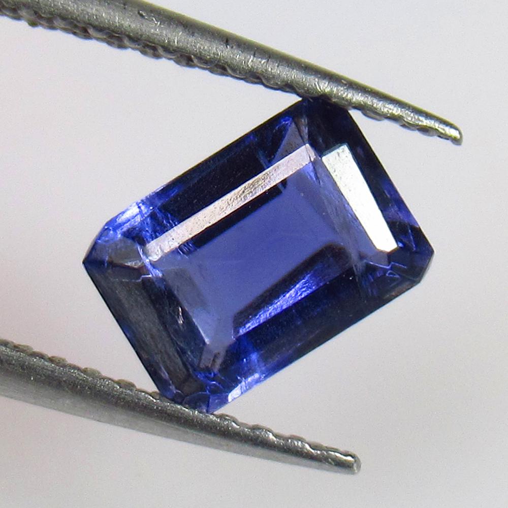 Natural Iolite - 1.10 Ct (1 of 2)