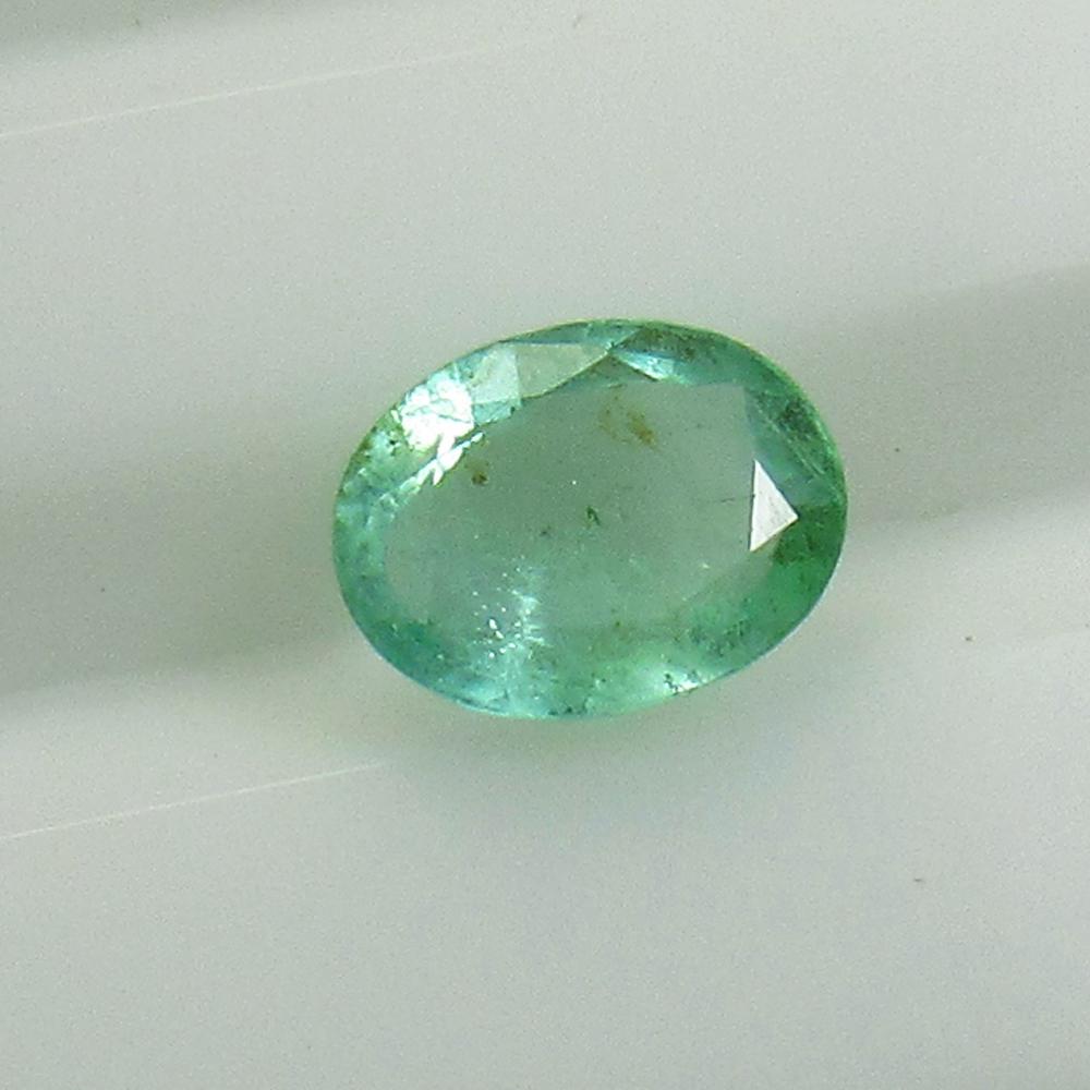 Natural Zambian Emerald - 0.68 Ct (1 of 2)