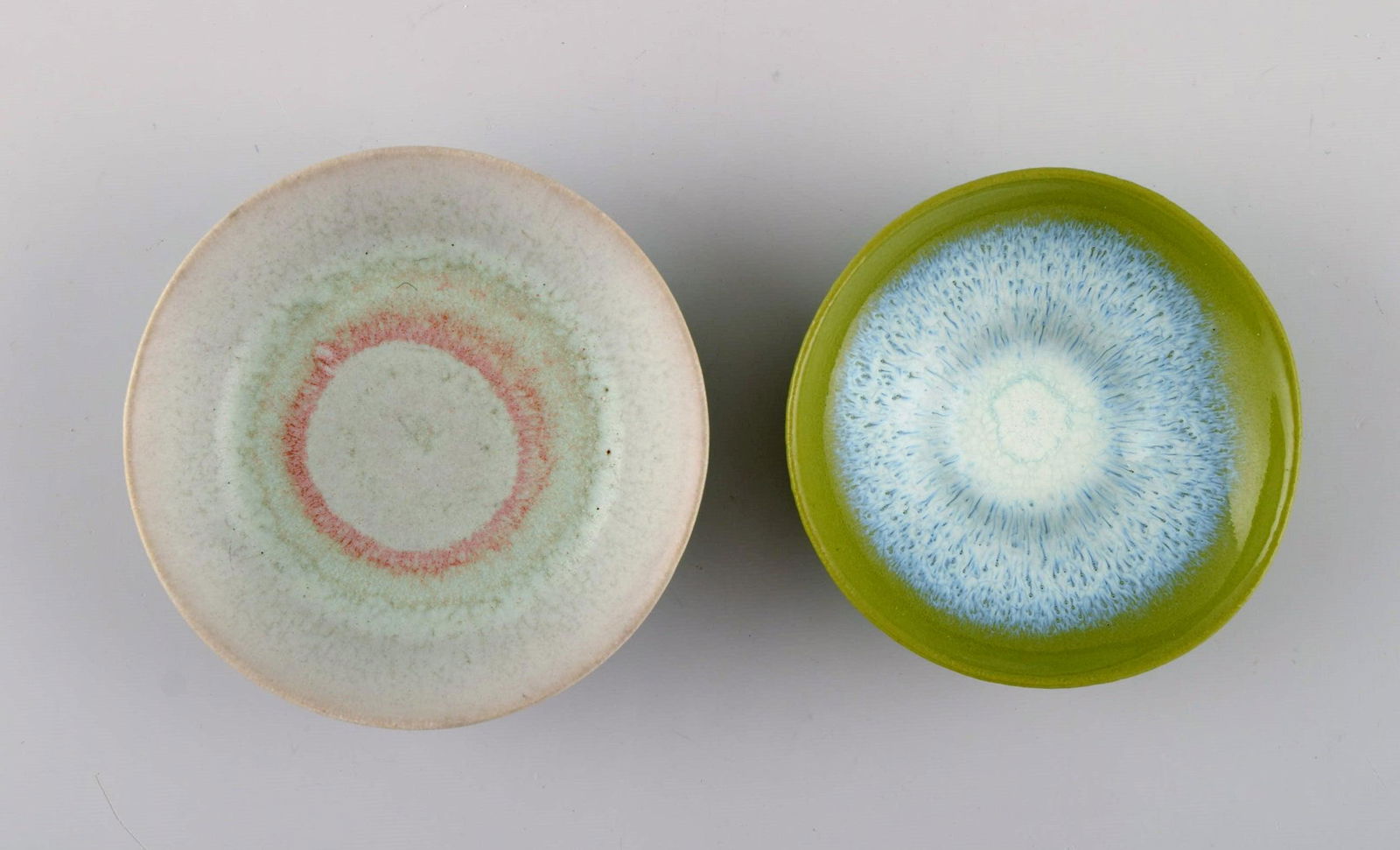 Gunnar Nylund for Rörstrand. Two miniature bowls in glazed ceramics. Beautiful glazes. Mid-20th (1 of 7)