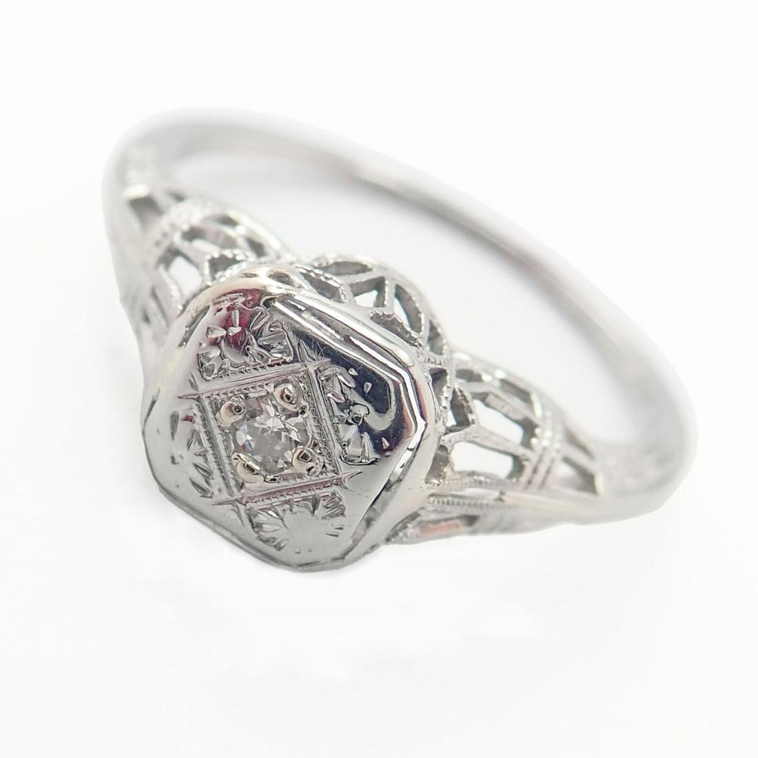 Vintage Estate 18k White Gold Diamond Art Deco Filigree Ring (1 of 6)