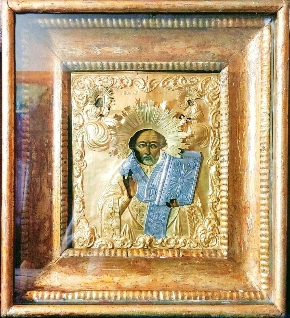 ANTIQUE FINELY PAINTED 19c 84 SILVER RUSSIAN ICON OF ST.NICHOLAS KIOT: FINELY STUNNING RUSSIAN ANTIQUE 19C 84 SILVER ICON OF ST.NICHOLAS . SIZE ;H : 12 x 10 INCHES (31 x 26 cm). KIOT : 18 3/4 x 16 3/4 INCHES(47,5 x 43cm). Reserve: $2,499.00 Shipping: Domestic: Flat-rate