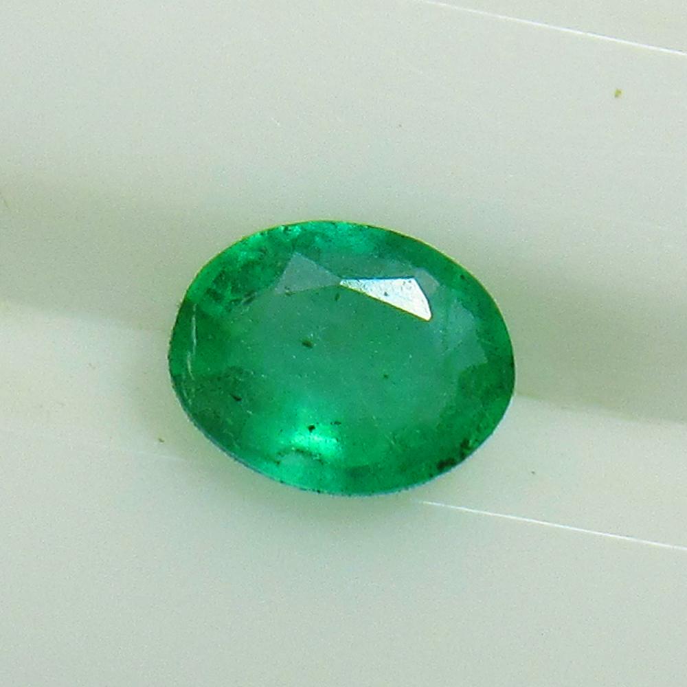 Natural Zambian Emerald - 0.68 Ct (1 of 3)