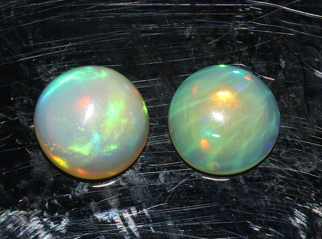 1.62 Cts Natural Ethiopian Opal Set (1 of 2)