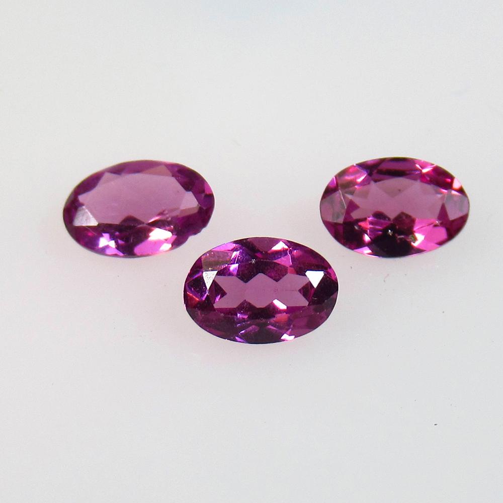 Natural Rhodolite Garnet Set - 1.40 Ct (1 of 2)