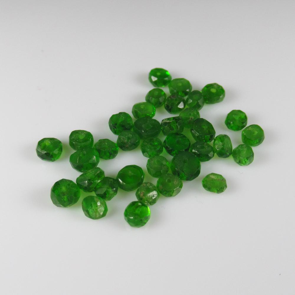 Natural Chrome Diopside Beads - 6.85 Ct: Title: Natural Chrome Diopside Beads - 6.85 Ct Origin: Russia Weight: 6.85 Size/Dimensions: 3.5 - 4.0 mm Additional Information: Pieces : 35 No's / Shape : Round Drilled Beads / Color : Green / Clarit