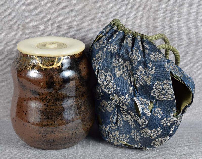 19c tea ceremony Seto CHAIRE tea caddy (1 of 6)