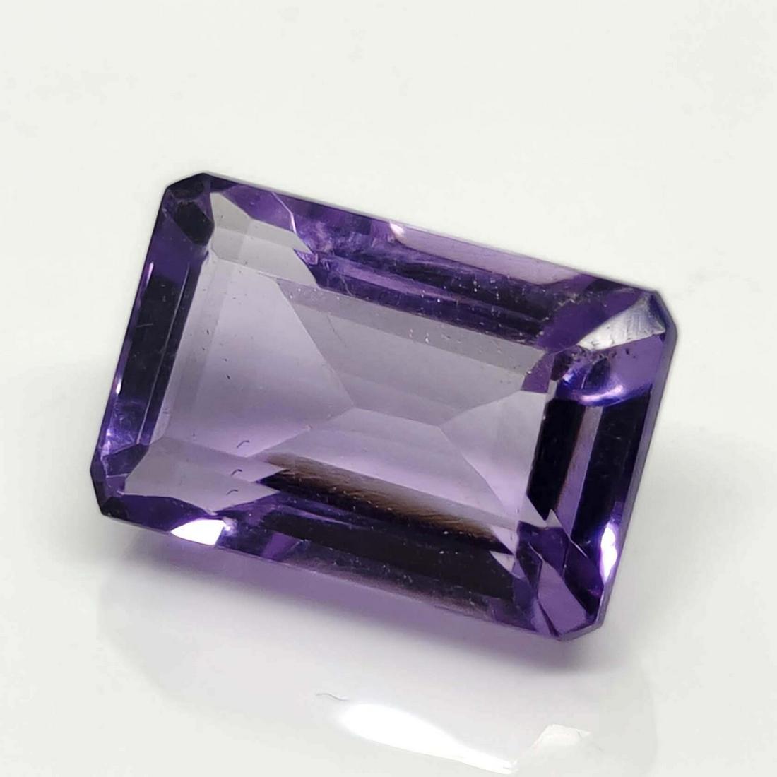 7.40 ct "AAA Grade" Natural Purple Amethyst (1 of 2)