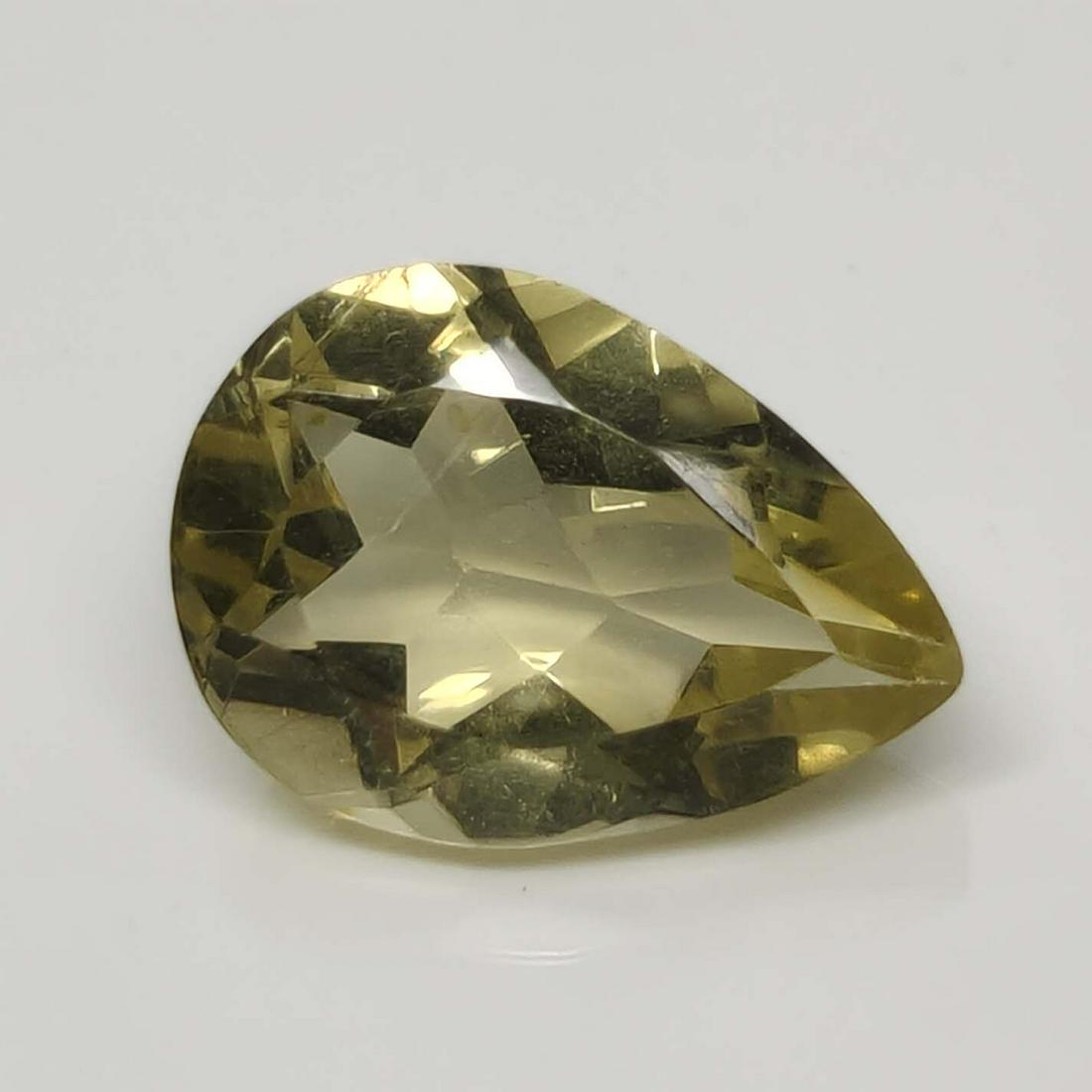 4.80 ct Natural Green Lemon Quartz: No Reserve! Title: 4.80 ct Natural Green Lemon Quartz Additional Information: Gemstones: Natural Lemon Quartz Carat Weights: 4.80 ct Size/Dimensions: 14 x 10 x 6 mm Materials & Techniques: Quartz Ship