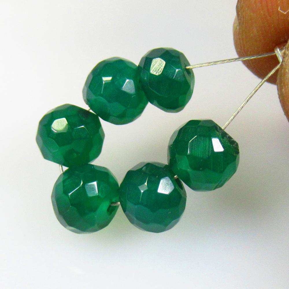 9.95 Ctw Natural 6 Drilled Green Onyx Round Beads (1 of 2)