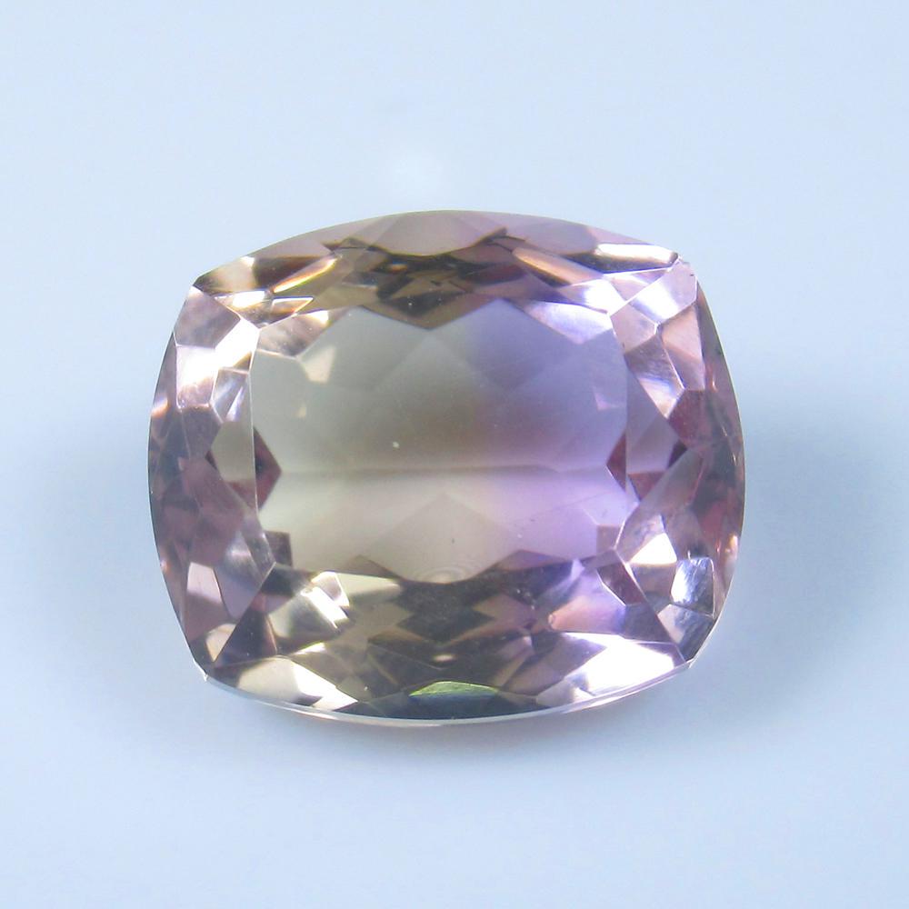 Natural Bicolor Ametrine - 7.32 Ct (1 of 3)