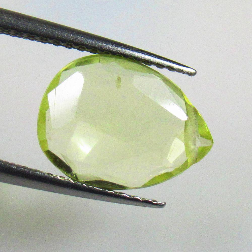 2.91 Ctw Natural Lemon Quartz Pear Beads: No Reserve! Title: 2.91 Ctw Natural Lemon Quartz Pear Beads Stone Clarity: VVS Gemstones: Natural Lemon Quartz Carat Weights: 2.91 Size/Dimensions: 12.00 x 9.00 x 4.00 mm Additional Information: Top C
