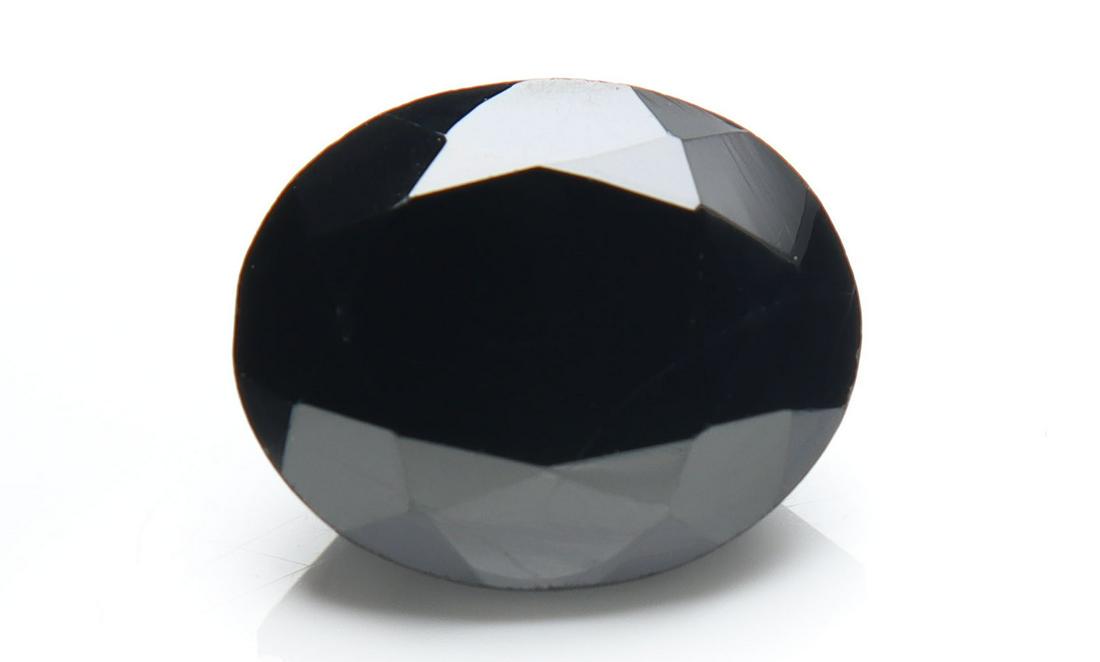 5.89 Cts Natural Black Spinel: No Reserve! Gemstone : Natural Black Spinel Shape and cut : Oval Cut Origin : Africa Weight : 5.89 carats Measurements : 12x10 mm , Color : Black Transprancy : Opaque Treatment : No Treatment Clarity 
