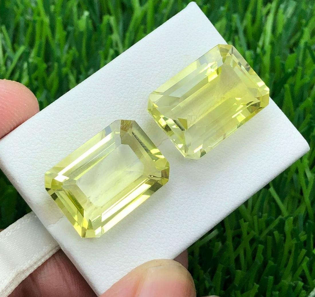 29 Carats Beautiful Lemon Quartz Gemstone: Title: 29 Carats Beautiful Lemon Quartz Gemstone Gemstones: Lemon quartz Carat Weights: 29 Carats Size/Dimensions: 18x13x9mm, 17x13x7mm Additional Information: Natural Reserve: $50.00 Shipping: Domes