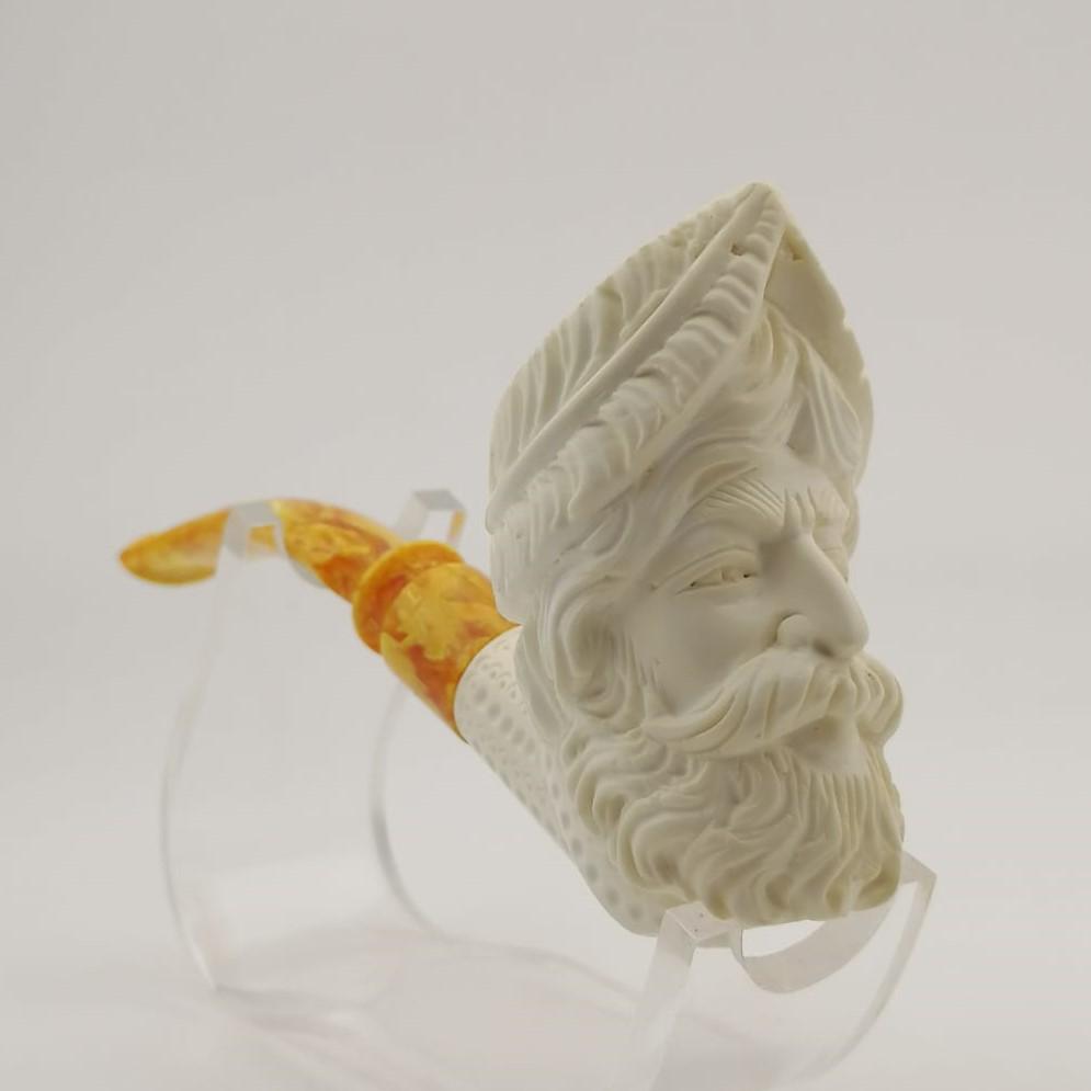 Zeus Meerschaum Pipe Greek Mythology: Title: Zeus Meerschaum Pipe Greek Mythology Materials: Meerschaum Dimension: 5.1 inch (13cm) Additional Information: Zeus Greek Mythology,Hand carved Meerschaum Pipe. Made in Turkey,Eskisehir by Meers