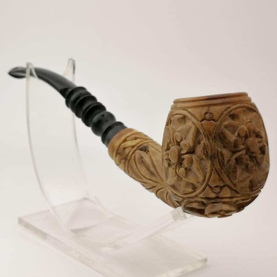 Floral Classic Meerschaum Pipe (1 of 10)
