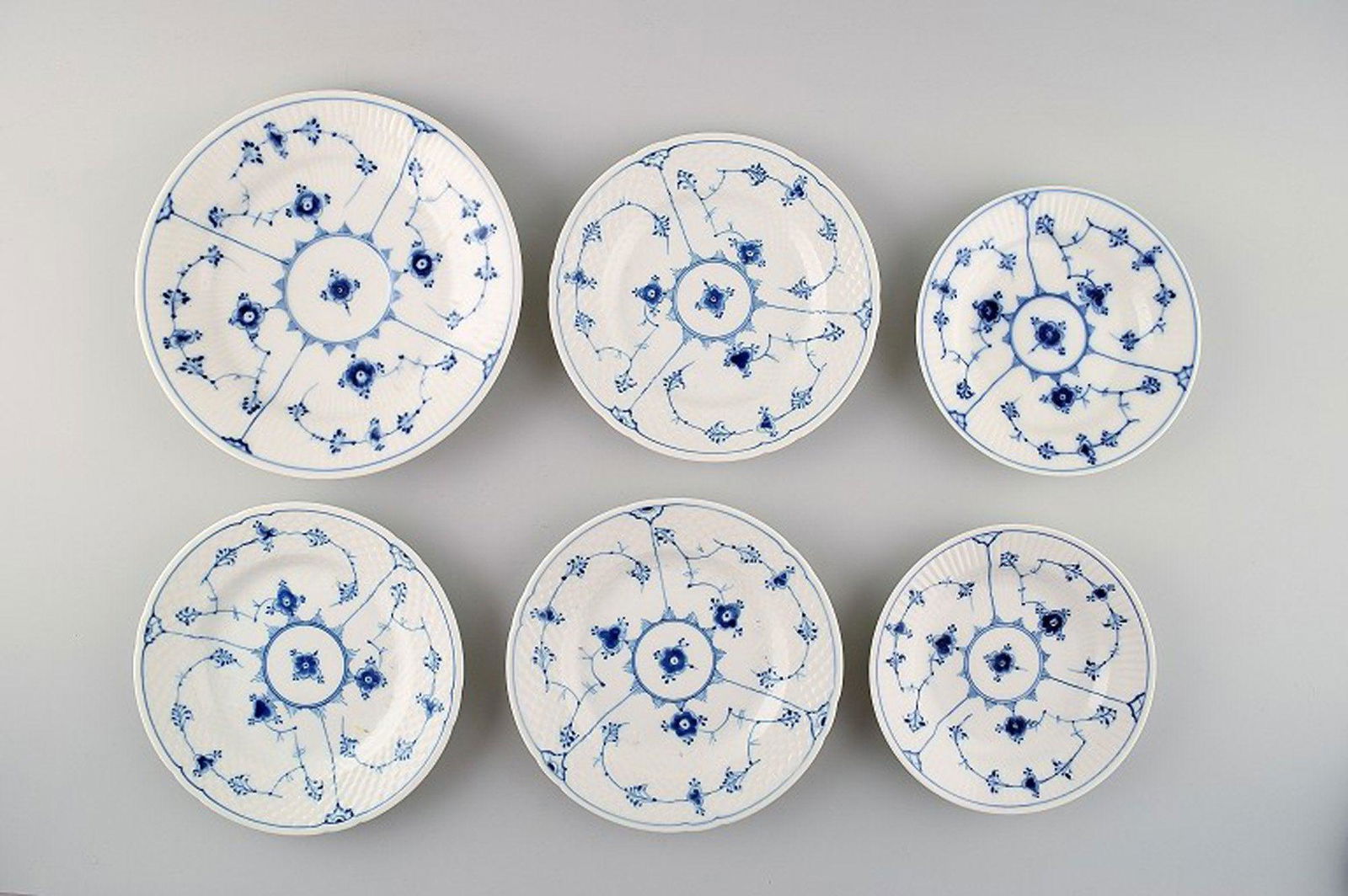 Collection of 6 early B&G, Bing & Grondahl Blue Fluted dishes. (1 of 3)