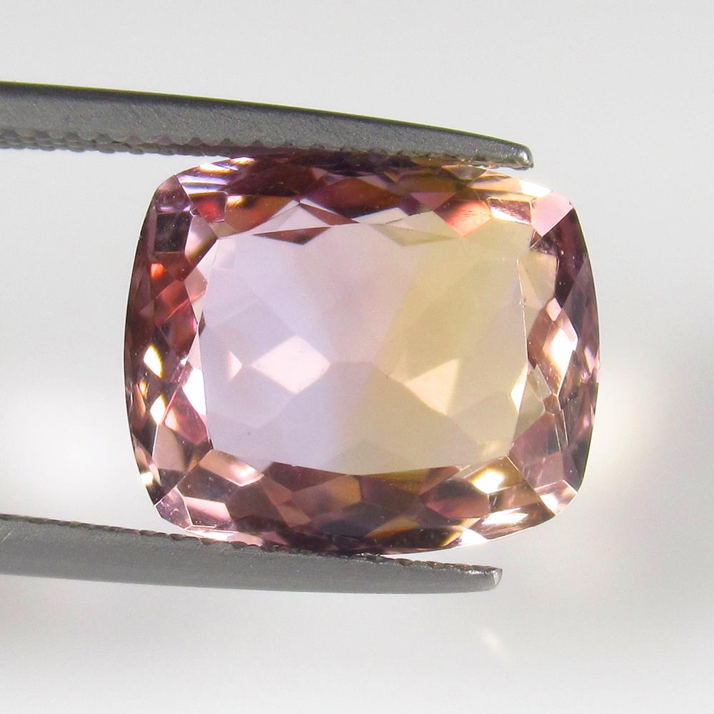 Natural Bicolor Ametrine - 8.42 Ct (1 of 2)