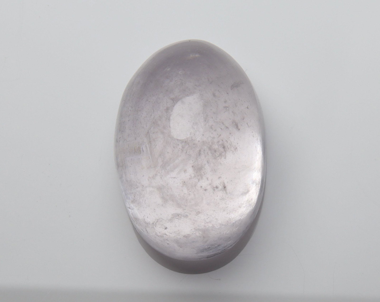 13.25 cts Natural Morganite: No Reserve! Title: 13.25 cts Natural Morganite Additional Information: Gemstone : Natural Morganite Shape and Cut : Oval Cabochon Weight : 13.25 carats Measurements : 16x11 mm Color : Peach Transparen