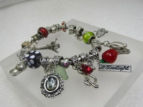 Twilight Slide Charm Bracelet, 8.25 pus 2.5" Extender Chain. (1 of 5)