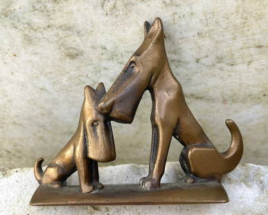 Mid 20thc cast brass dogs figurine paperweight: Approximately 2 3/4” high. Shipping: Domestic: Flat-rate of $12.00 to anywhere within the contiguous U.S. International: Foreign shipping rates are determined by destination. International shipp