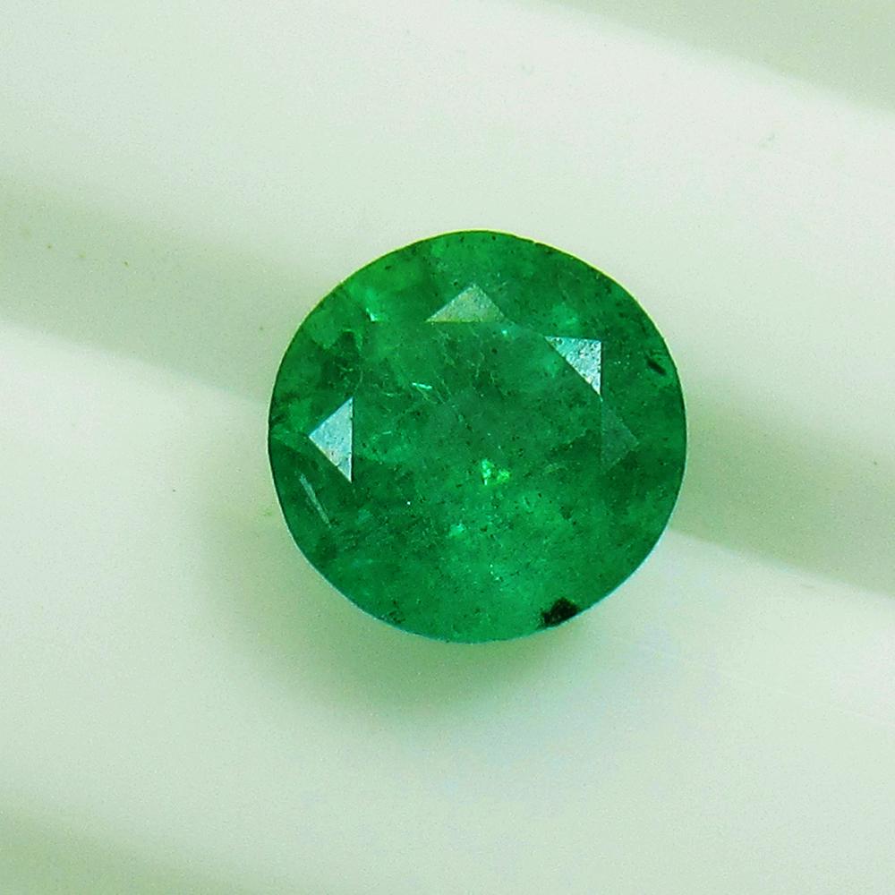 Natural Emerald - 1.43 Ct (1 of 2)