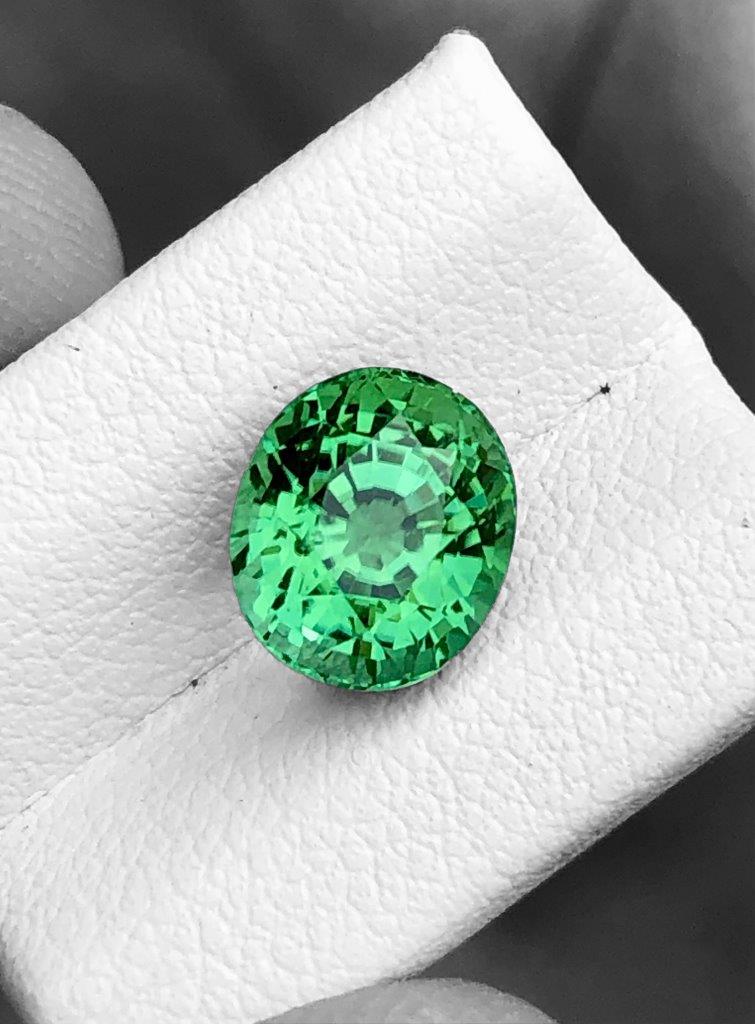 Sea Green Oval Shape Tourmaline - 2.75 Carats - 9X7X7 mm (1 of 5)