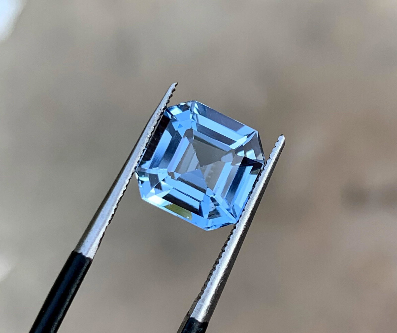 Santa Maria Color Aquamarine Beryl Gemstone , Asscher Cut Aquamarine Gemstone From Minas Gerais Mine: Materials: Gem type: Aquamarine Carat weight: 2.80 Description Presenting here is a santa maria blue color natural aquamarine gemstone . This Aquamarine has a Crystal blue Color and is perfect for Jew