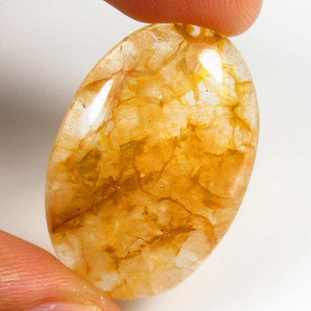 Natural Jasper Quartz - 44.80 Ct: No Reserve! Title: Natural Jasper Quartz - 44.80 Ct Origin: Brazil Weight: 44.8 Size/Dimensions: 33.0 x 21.0 x 7.9 mm Additional Information: Pieces : 1 No's / Shape : Oval Cabochon / Color : Orange /