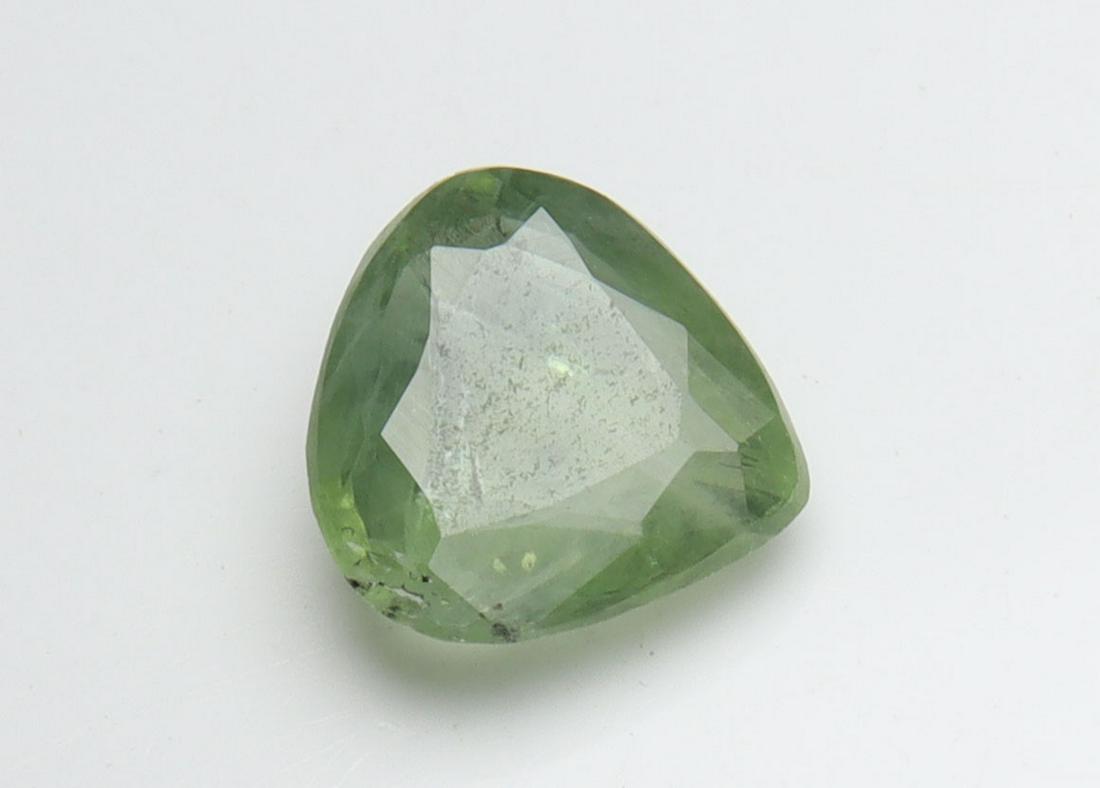 0.95 Cts Natural Unheated Green Sapphire (1 of 4)