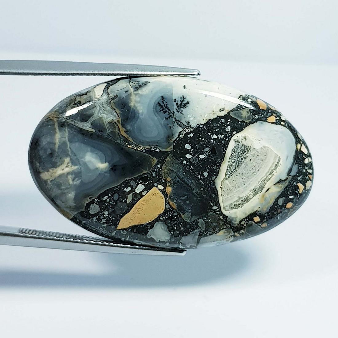 38.11 ctz Natural Malingono Jasper: No Reserve! Title: 38.11 ctz Natural Malingono Jasper Color/Clarity: Jasper Gemstones: Multy Color / Opaque Carat Weights: 38.11 Size/Dimensions: 36.75 x 22.35 x 5.50 Additional Information: Oval / Br