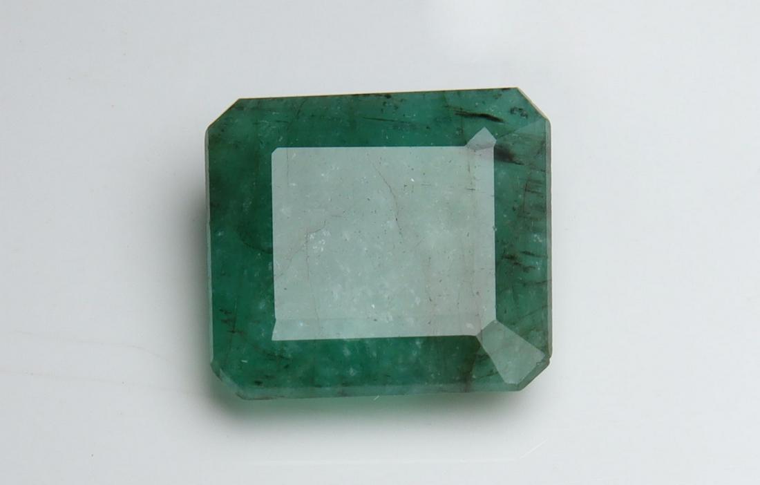 4.24 Cts Natural Emerald (1 of 4)