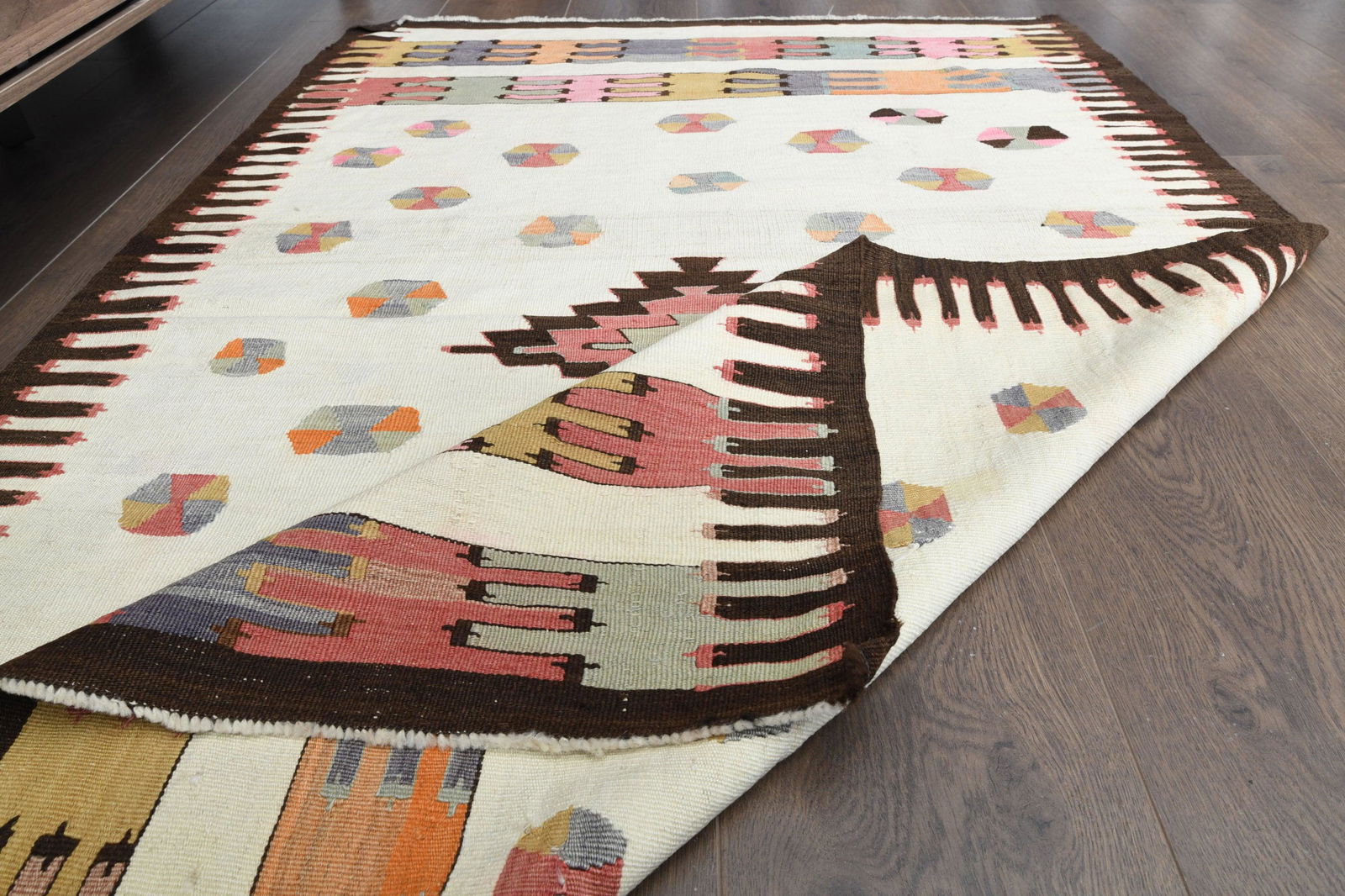 3'3x5'2 Ft MINIMALIST RUG AREA Rug (1 of 9)