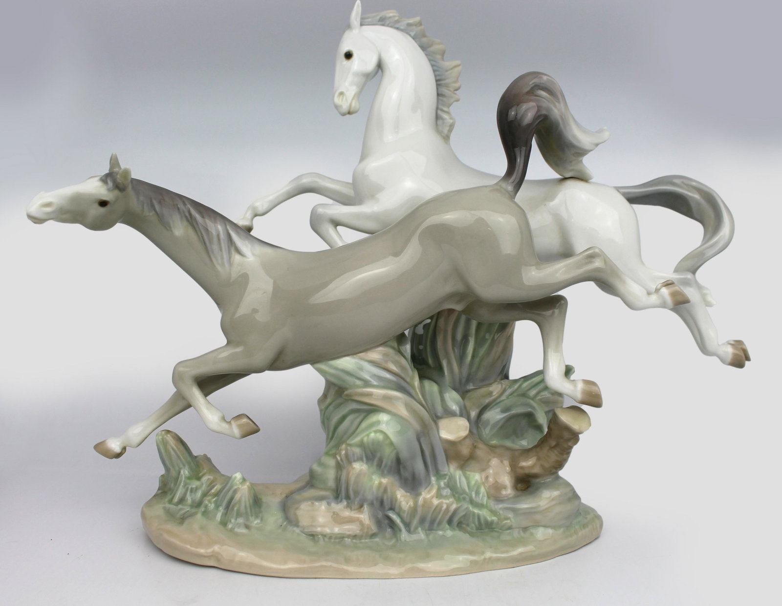 Lladro Horse Group Sculpture (1 of 4)