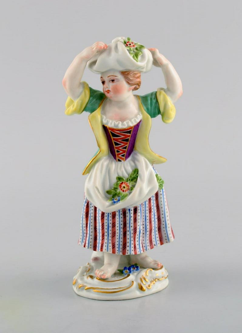 Antique Meissen porcelain figurine. Girl. Model 147. Approx. 1900 (1 of 8)