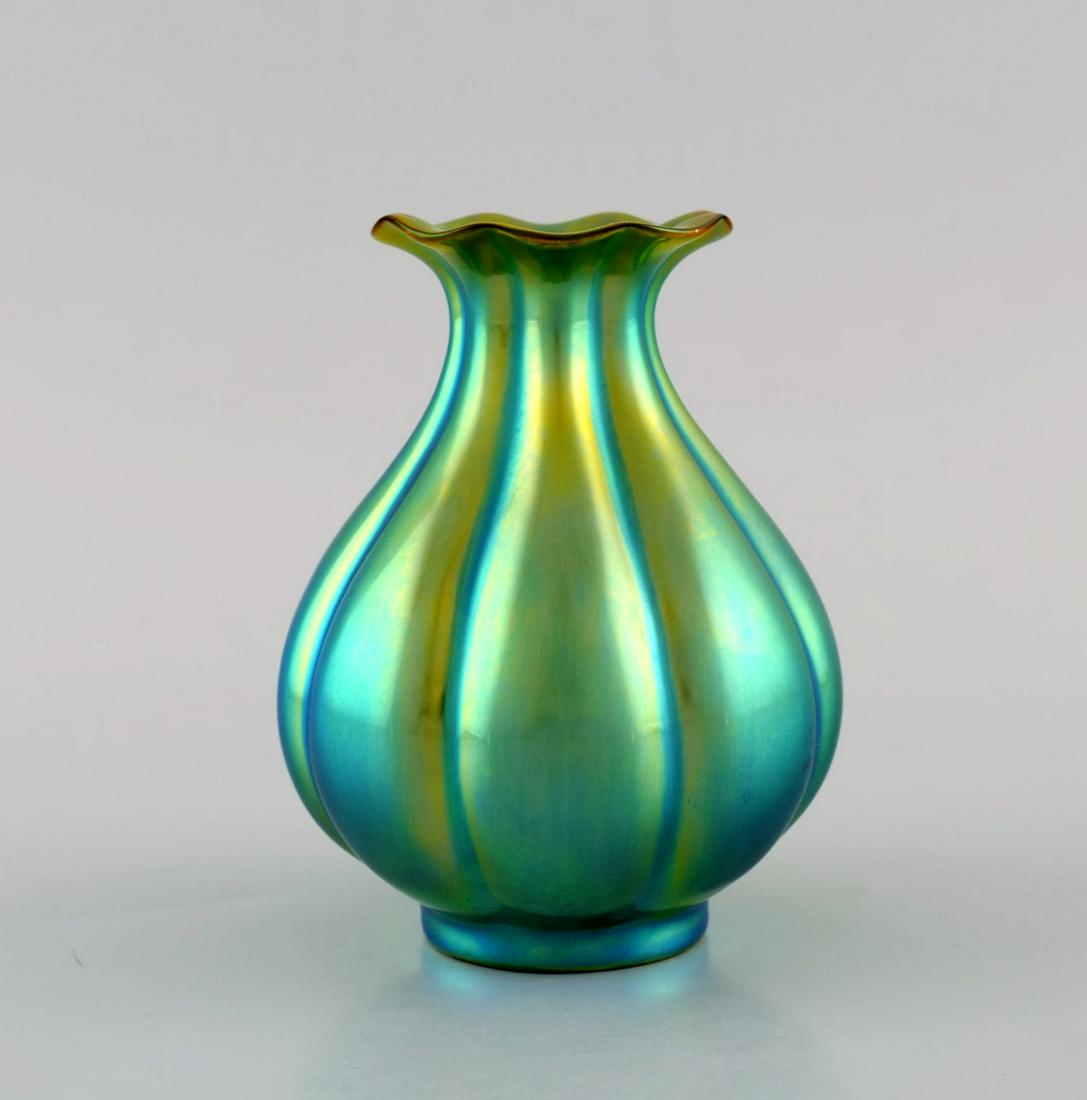 Onion-shaped Zsolnay vase in glazed ceramics. Beautiful eosin glaze. Late 20th century. (1 of 6)