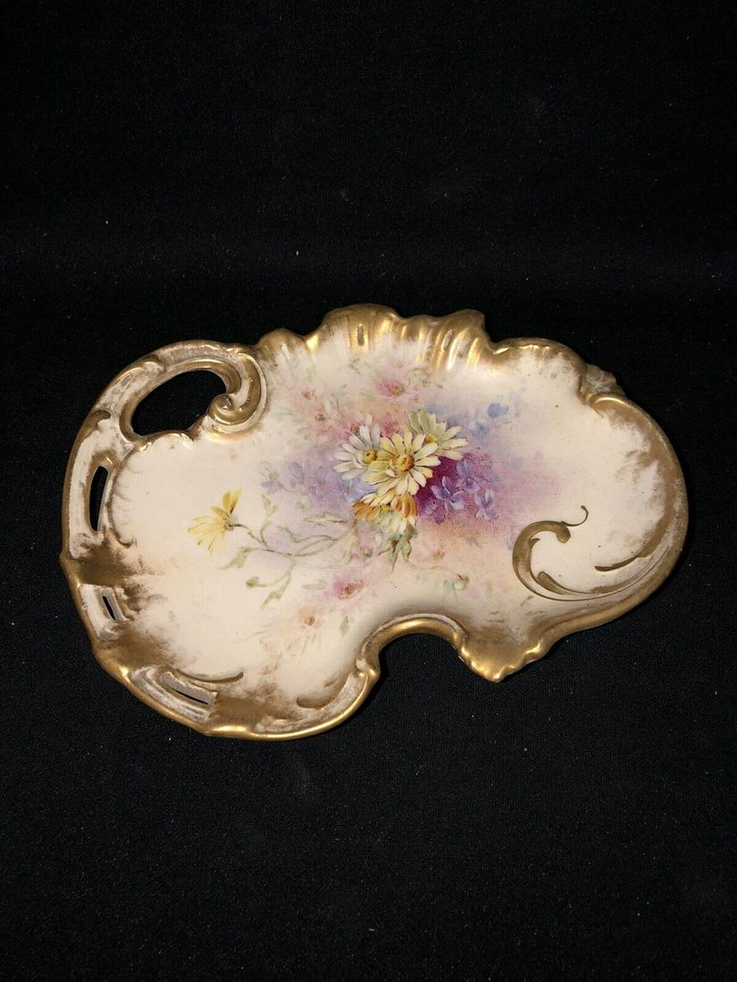 8 7/8” Royal Bonn Tray: It measures 8 7/8” x 6 1/2” and is marked. It has no chips, cracks or repairs Shipping: Domestic: Flat-rate of $15.00 to anywhere within the contiguous U.S. International: Foreign shipping