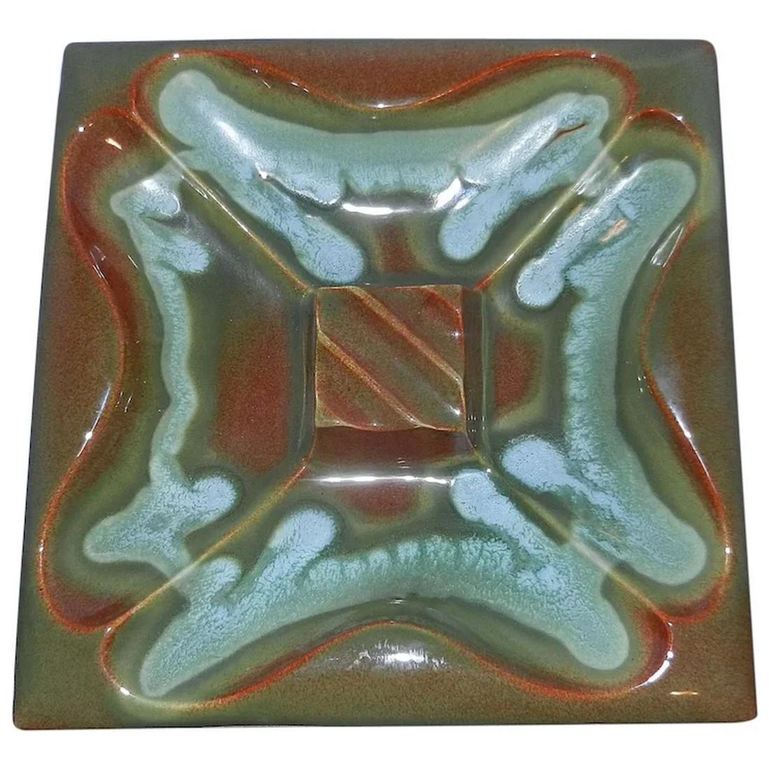 Vintage RED WING Pottery Large Glazed Divided Square Ashtray or Nut Bowl (1 of 7)