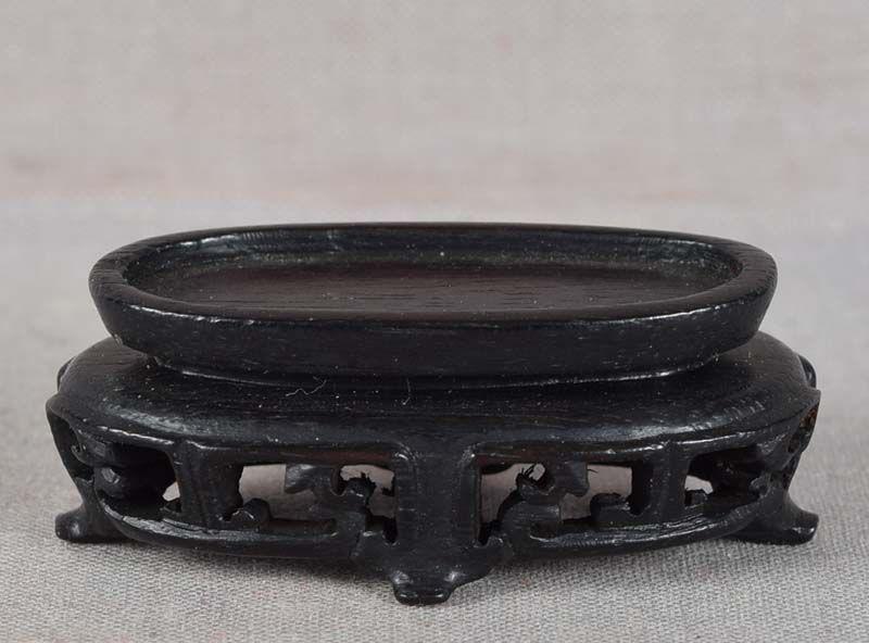 19c Chinese wooden SNUFF BOTTLE STAND (1 of 6)