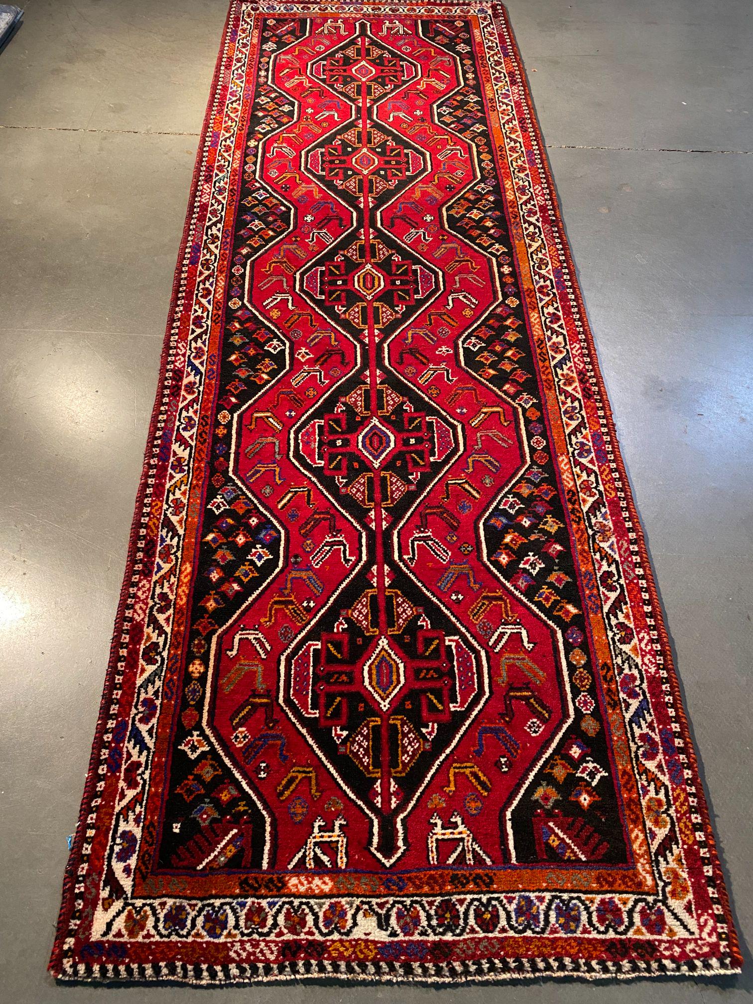 STUNNING PERSIAN SHIRAZ RUNNER 3x9 (1 of 7)