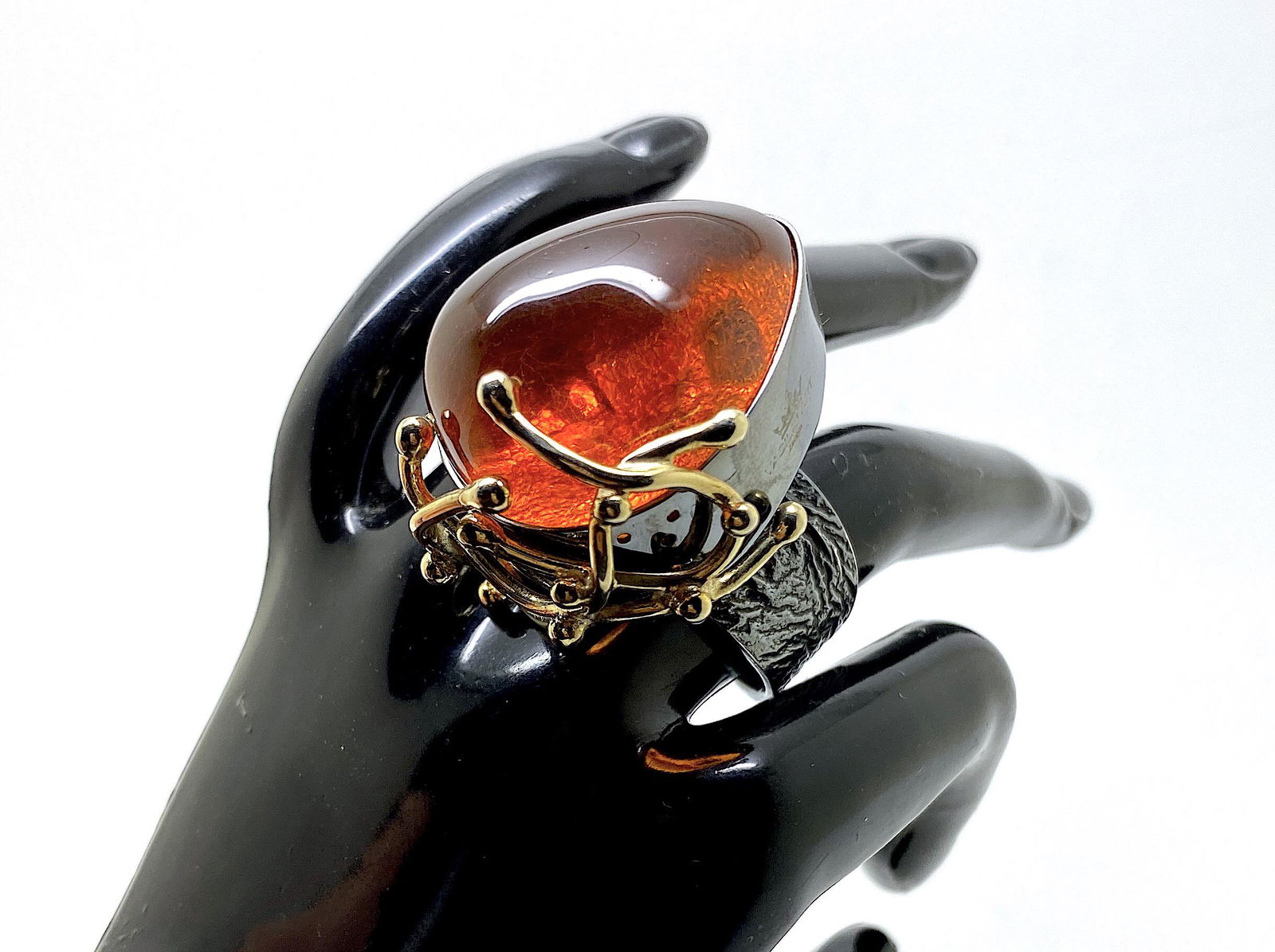Marvellous Amber Ring made Gold and Silver plated Rhodium (1 of 7)