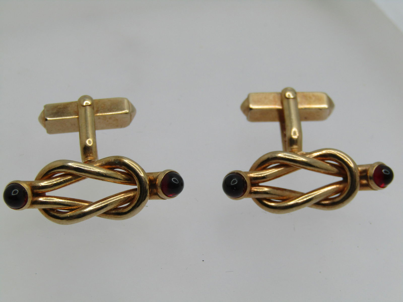 Vintage Swank Red Stone Cufflinks, Knot Design, 1940's-1950's (1 of 7)