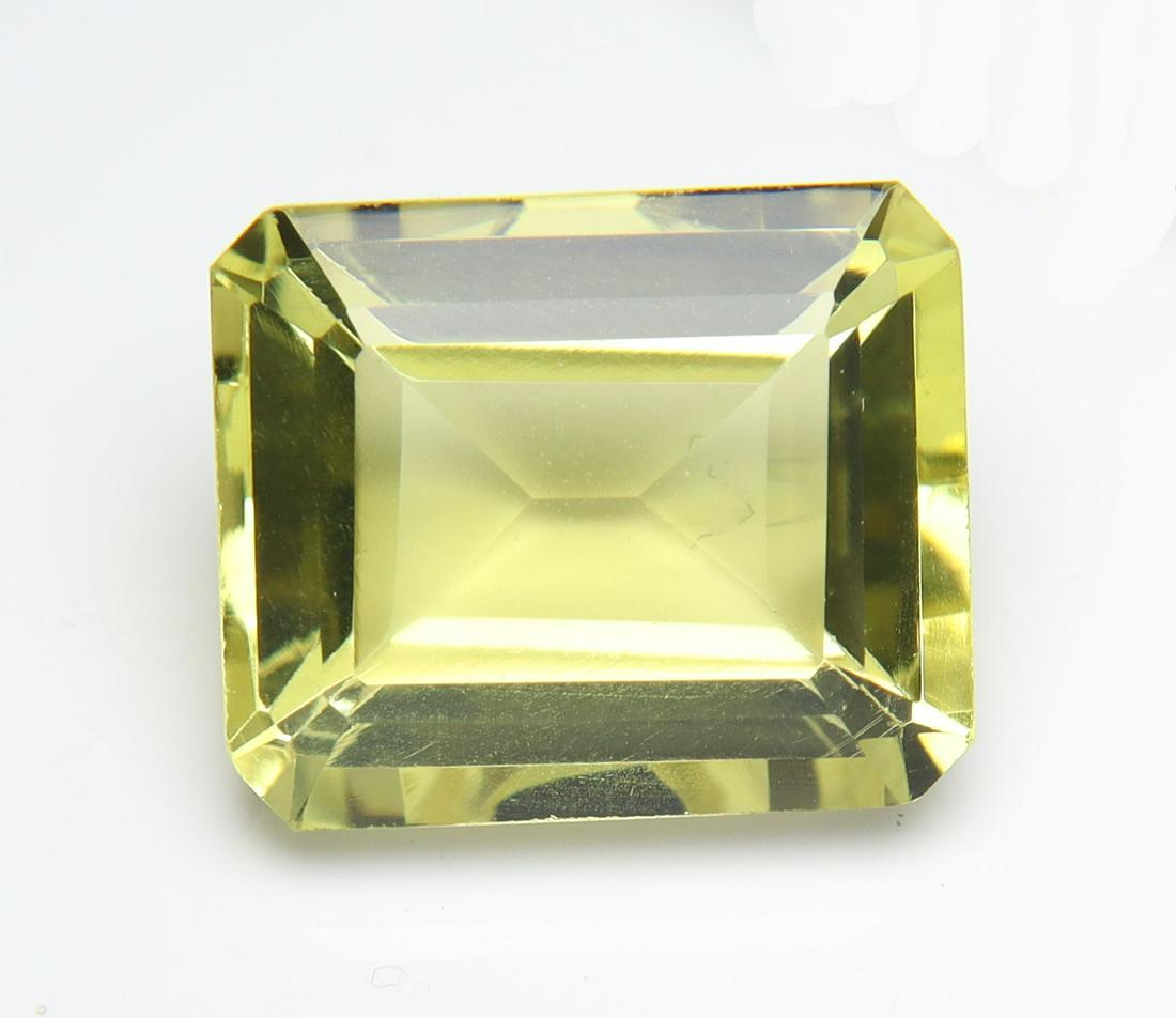 6.12 Cts Natural Lemon Quartz: No Reserve! Title: 6.12 Cts Natural Lemon Quartz Description: Gemstone : Natural Lemon Quartz Shape and cut : Rectengular Cut Origin : Africa Weight : 6.12 carats Measurements : 12x10 mm Color : Yello