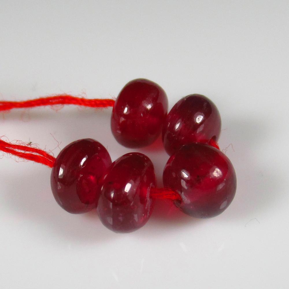 Natural Red Ruby Beads - 7.55 Ct (1 of 2)