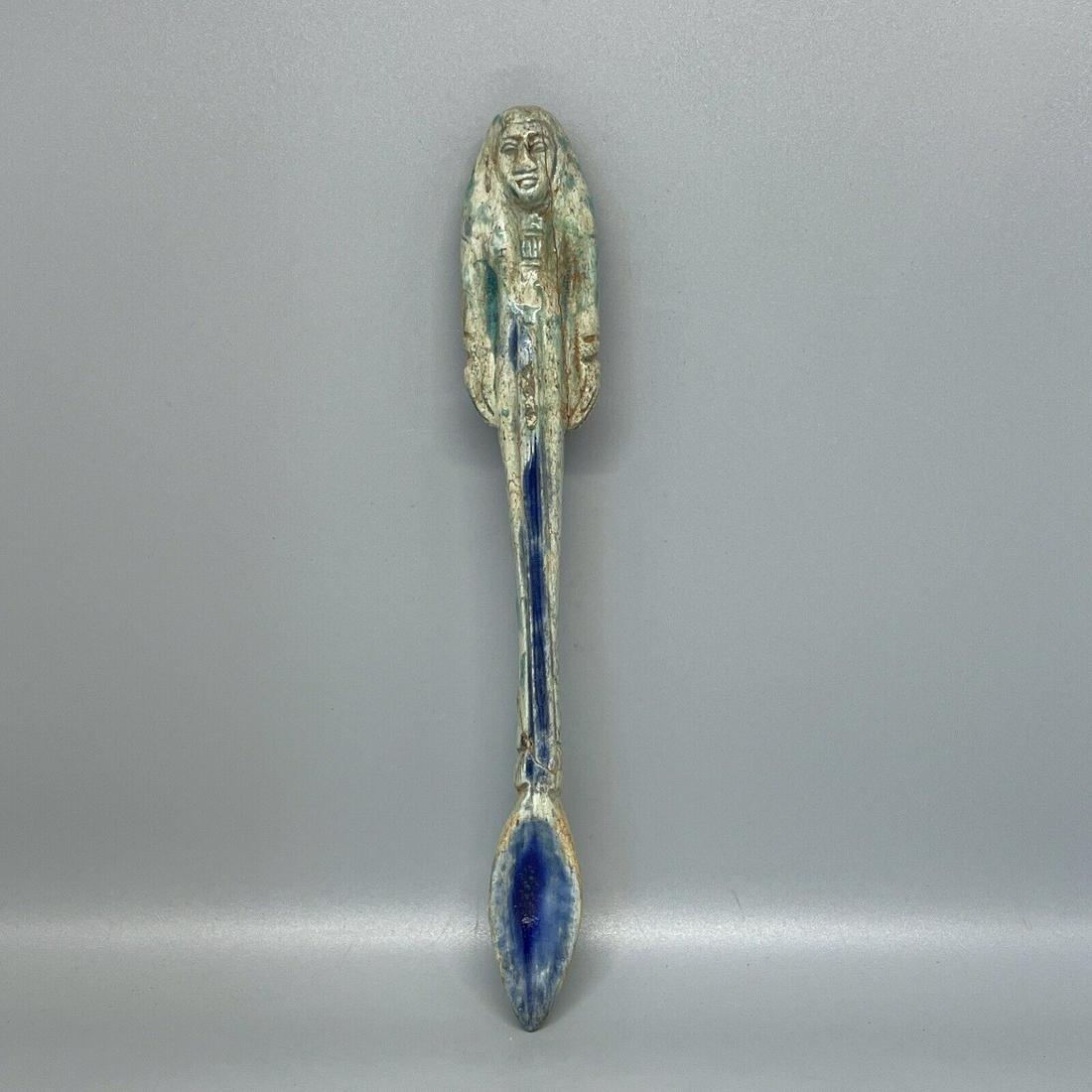 Ancient Egyptian Faience Spoon with Pharaonic Body on Top (1 of 6)