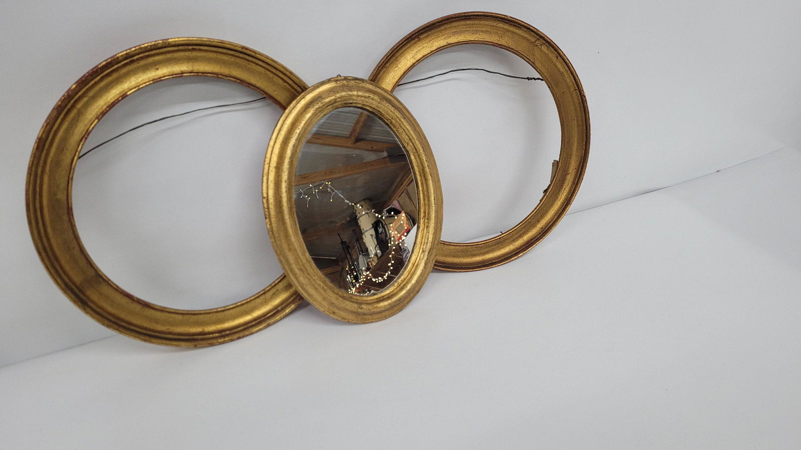 Vintage Florentine Wall Art Gold Gilt Wood Frame and Mirror French Italian Made in Italy Gesso (1 of 9)