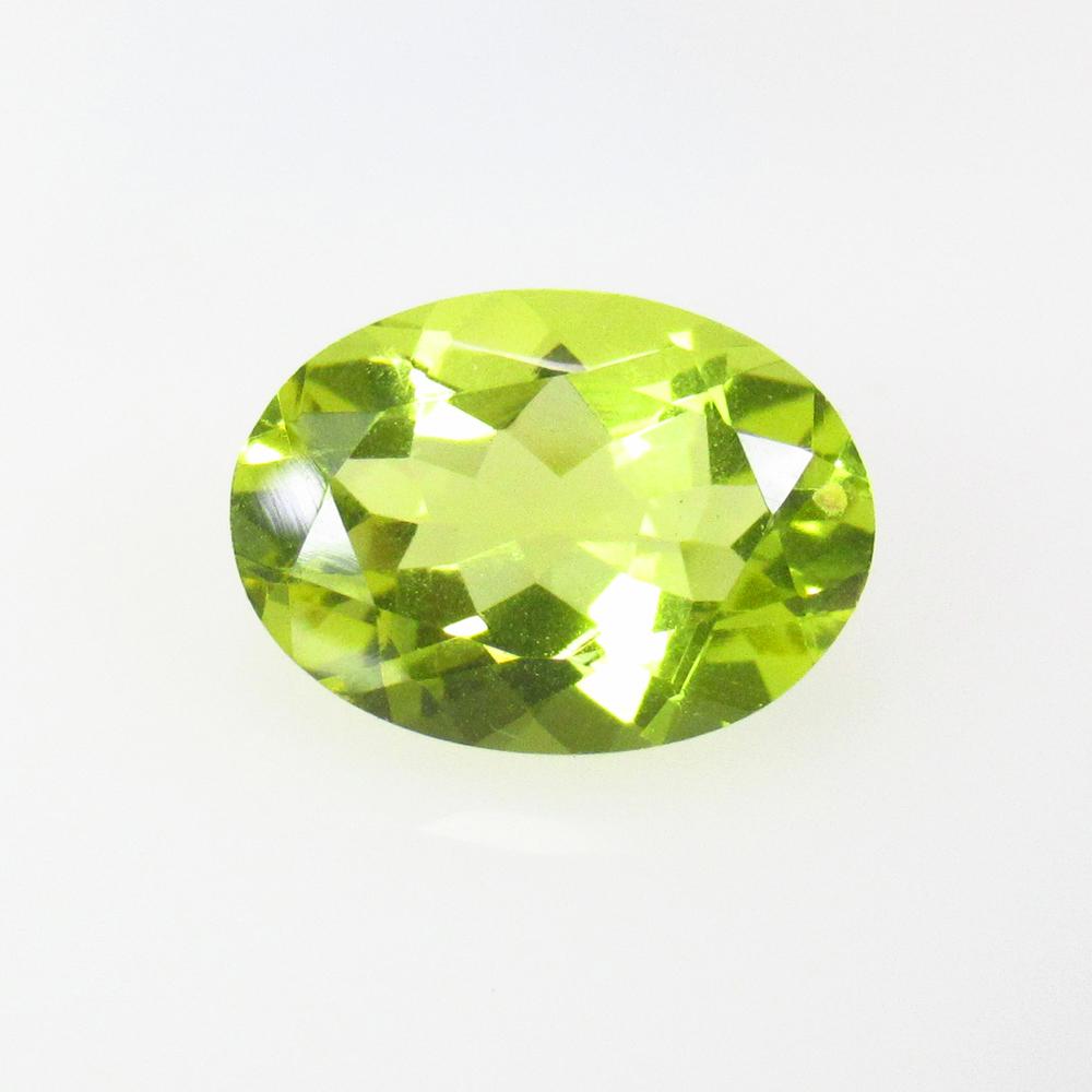 5.34 Ctw Natural Lemon Quartz Oval Cut: No Reserve! Title: 5.34 Ctw Natural Lemon Quartz Oval Cut Stone Clarity: VVS Gemstones: Natural Lemon Quartz Carat Weights: 5.34 Size/Dimensions: 14.00 x 10.00 x 5.80 mm Additional Information: Good L